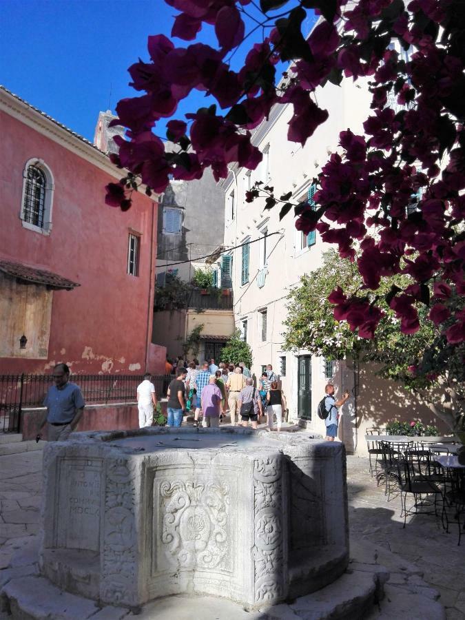 Venetian Well Cozy Apartment Corfu Old Town Eksteriør billede