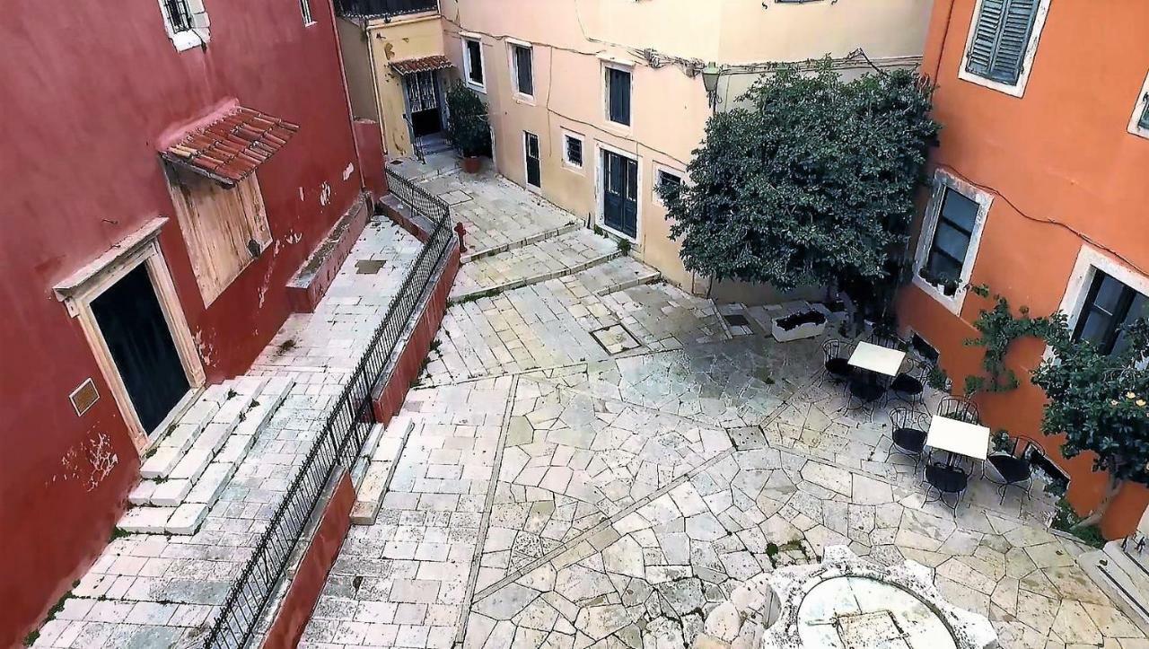 Venetian Well Cozy Apartment Corfu Old Town Eksteriør billede
